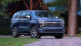 Chevrolet Suburban 2025 UAE | Price, Specs & Features
